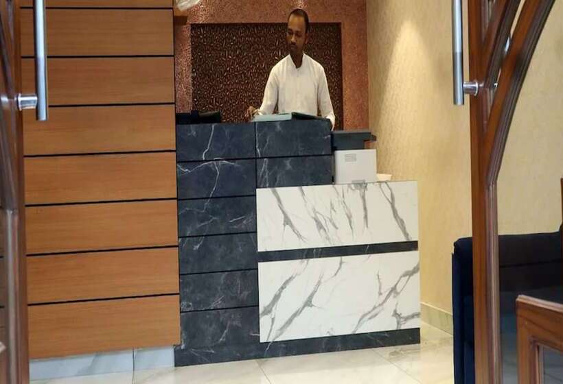 בית מלון כפרי Neel Sagar, Rajbari Complex, Old Digha