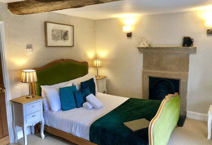 Отель Gratton Grange Farm Bed & Breakfast