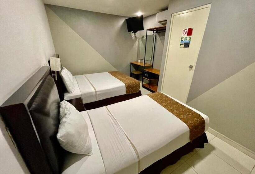 בית מלון כפרי He Centro   Desayuno Incluido