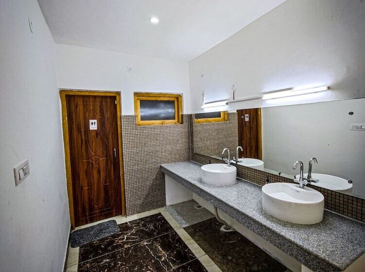 酒店 Hill Top Heaven