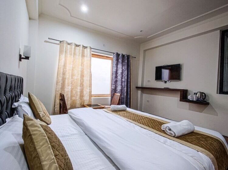 酒店 Hill Top Heaven