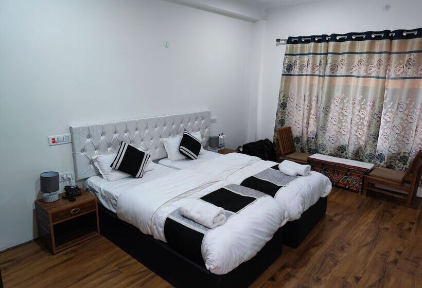 酒店 Hill Top Heaven