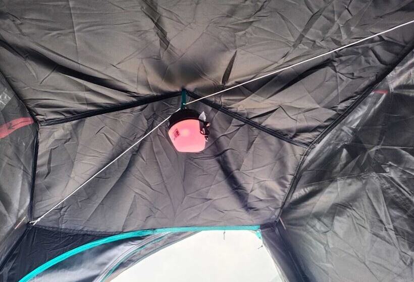 בית מלון כפרי Himalayan Camps And Resort