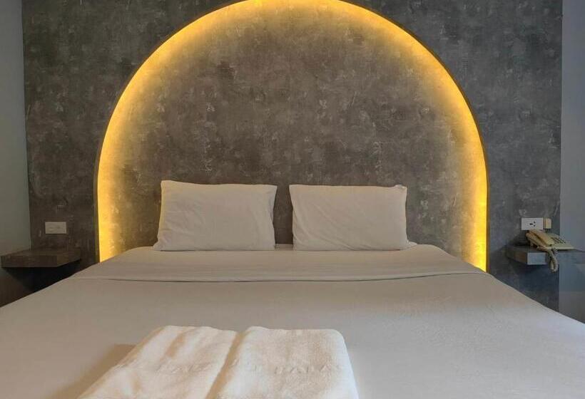 호텔 Hollywood Dannok