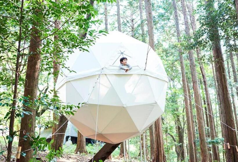 ホテル 泊まれる公園 Inn The Park