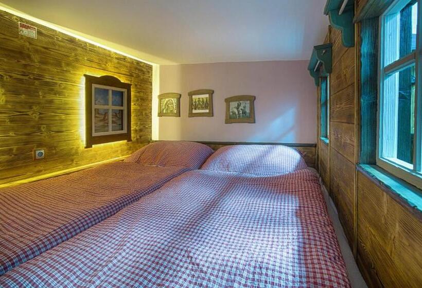 בית מלון כפרי Kocourkov