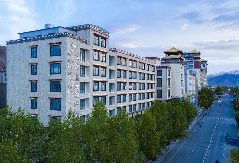 ホテル Kunyixingguangjiudian