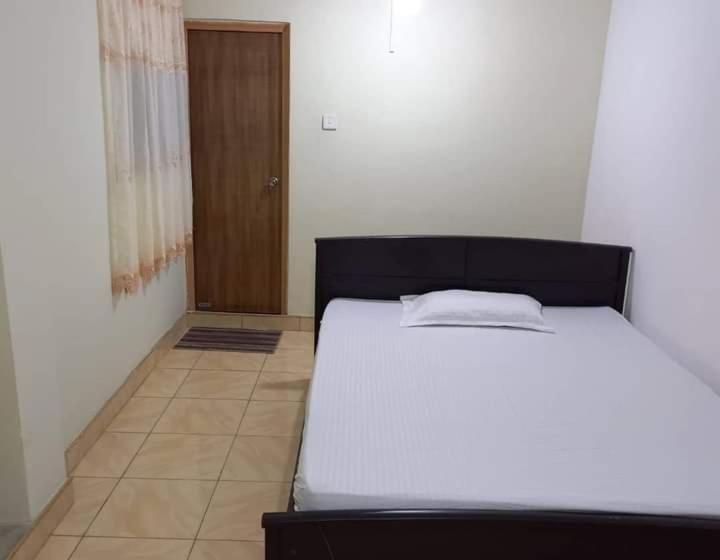 فندق Lions Den & Lions D Restaurant Bar