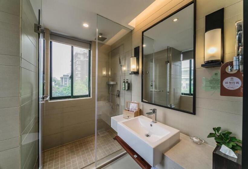 ホテル Luoxingge Narada