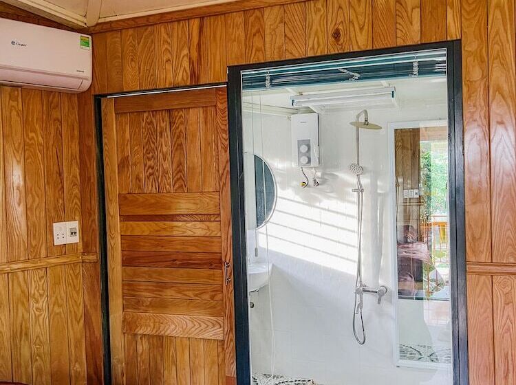 هتل Mai Phong Bungalow