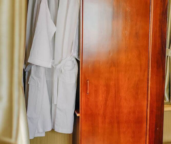 هتل Mai Phong Bungalow