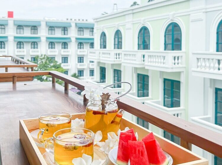 هتل Marina Seaside Boutique