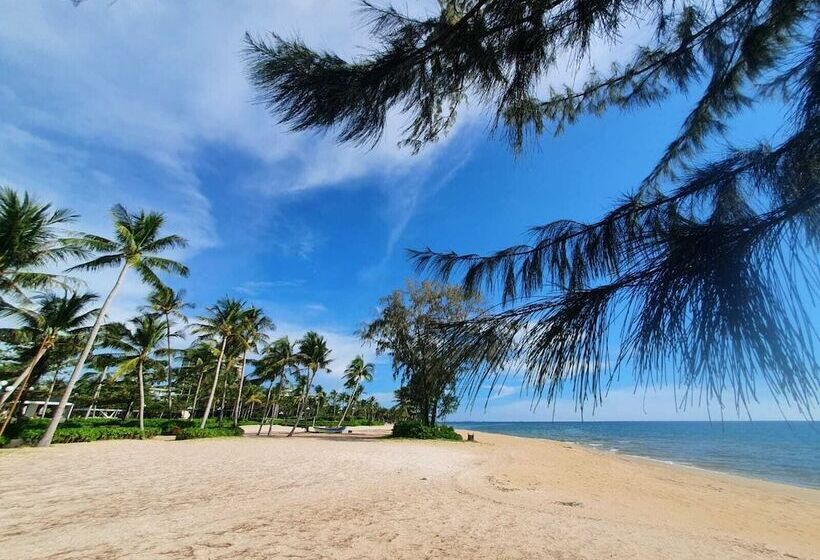 هتل Marina Seaside Boutique