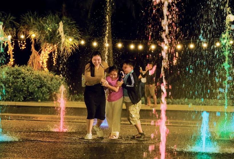 هتل Marina Seaside Boutique