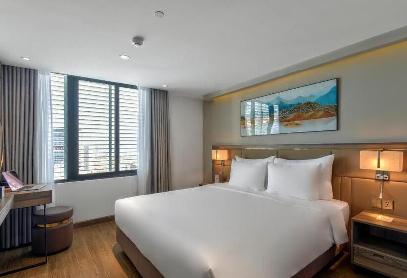 Maris Hotel Nha Trang