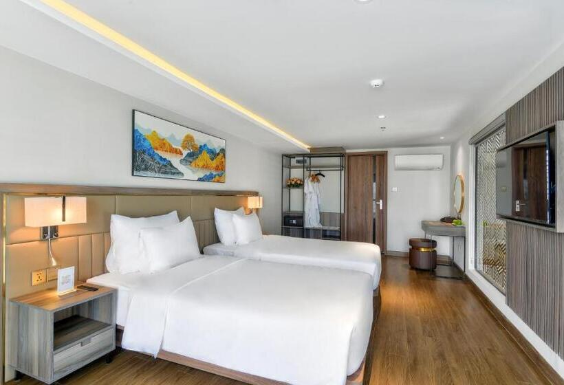 Maris Hotel Nha Trang