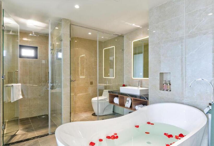 Maris Hotel Nha Trang