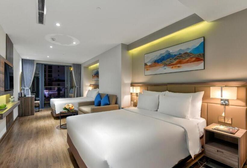 Maris Hotel Nha Trang