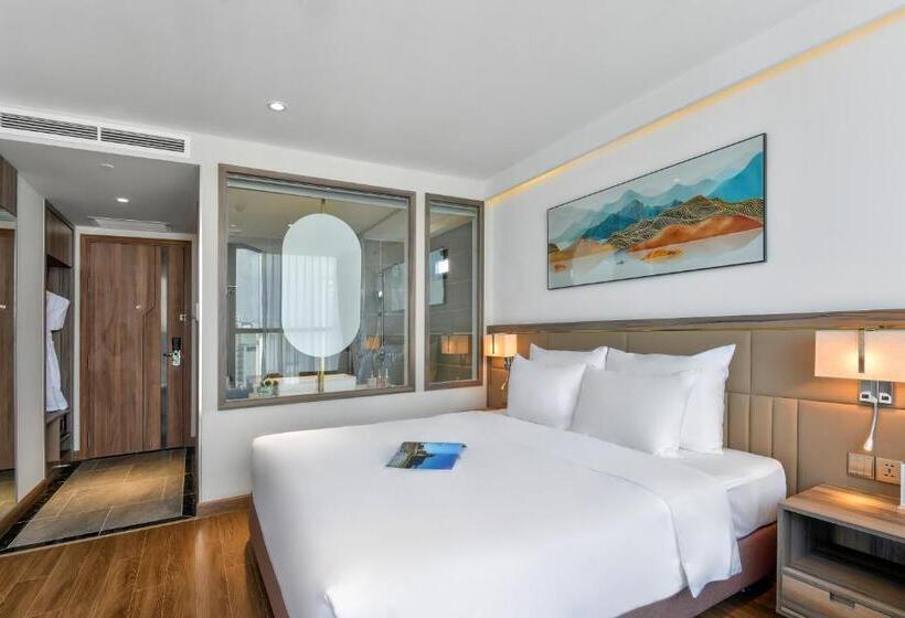 Maris Hotel Nha Trang