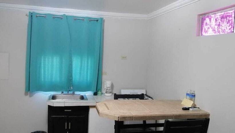 בית מלון כפרי Menta Condo