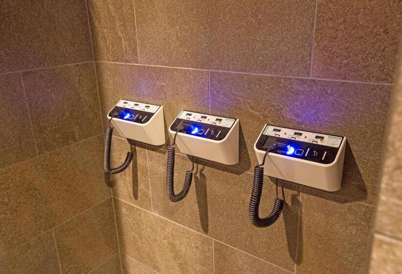 호텔 Merbabu Stay Osaka