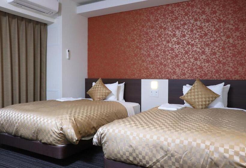 Отель Merbabu Stay Osaka