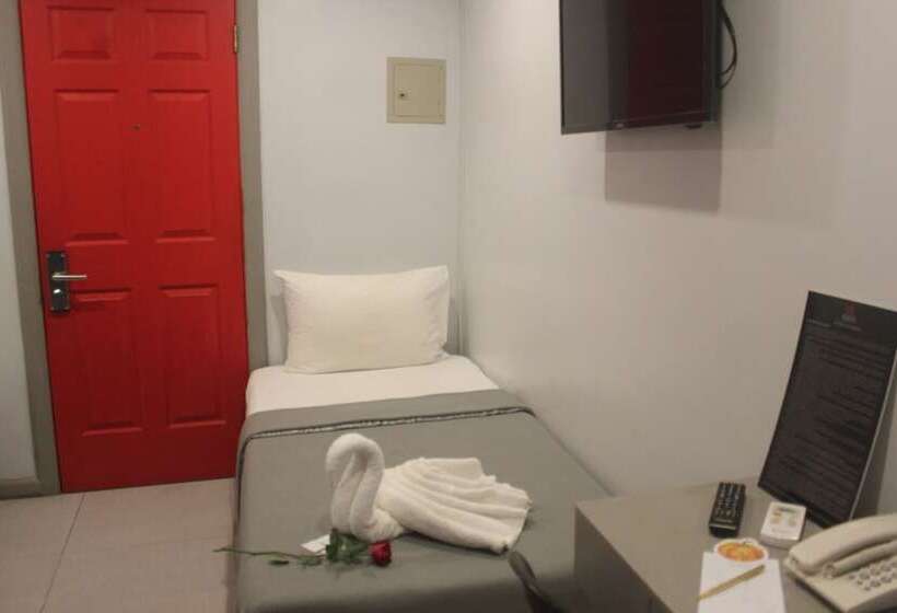 ホテル Ml Suites