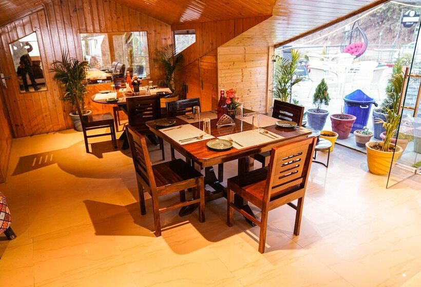 酒店 Montrose 11 Boutique