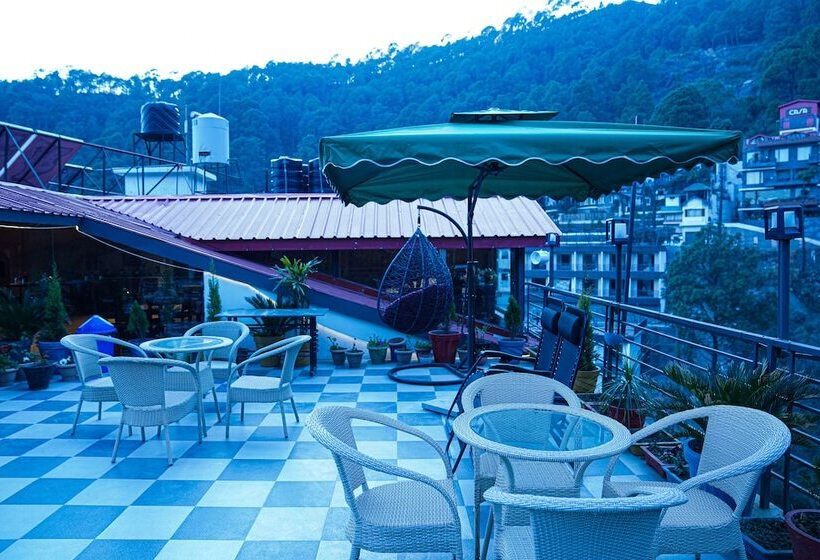 酒店 Montrose 11 Boutique