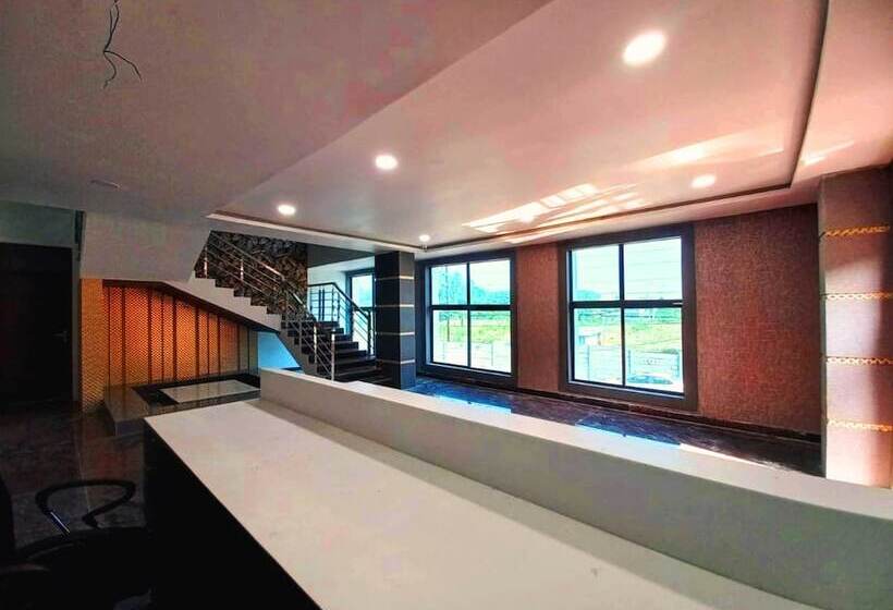 Отель Nirmalya Inn