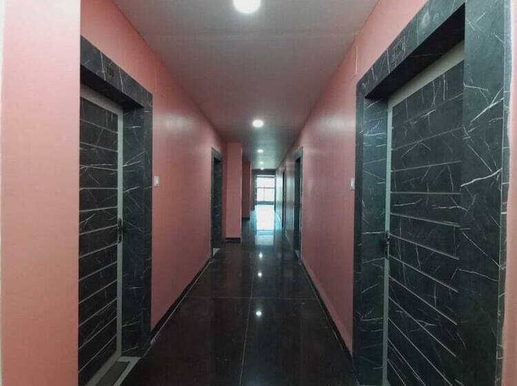 Отель Nirmalya Inn