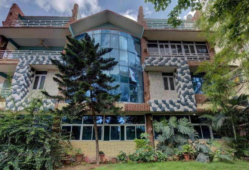 酒店 Oyo 18345 A S Palace