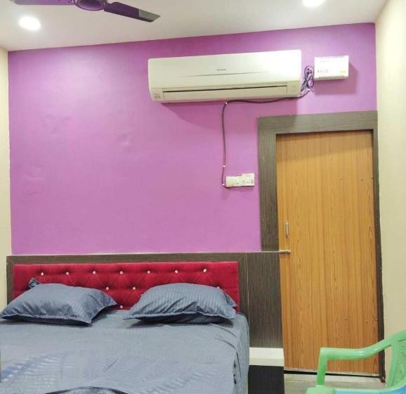 Отель Oyo Flagship The Residence Inn