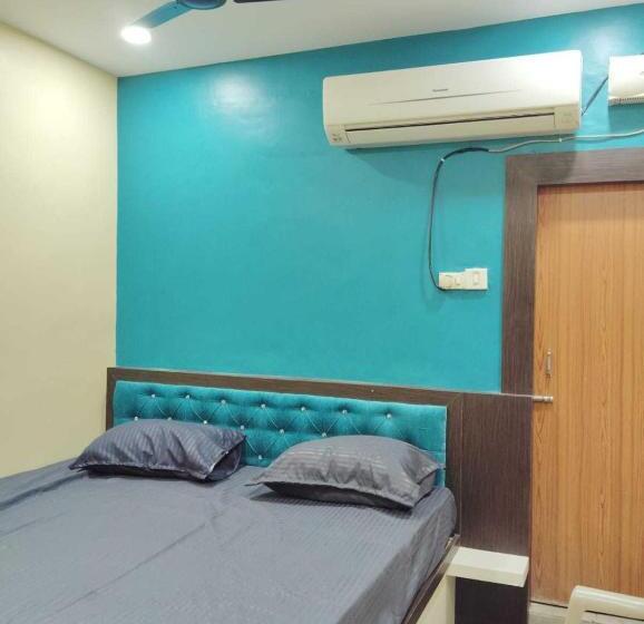 Отель Oyo Flagship The Residence Inn