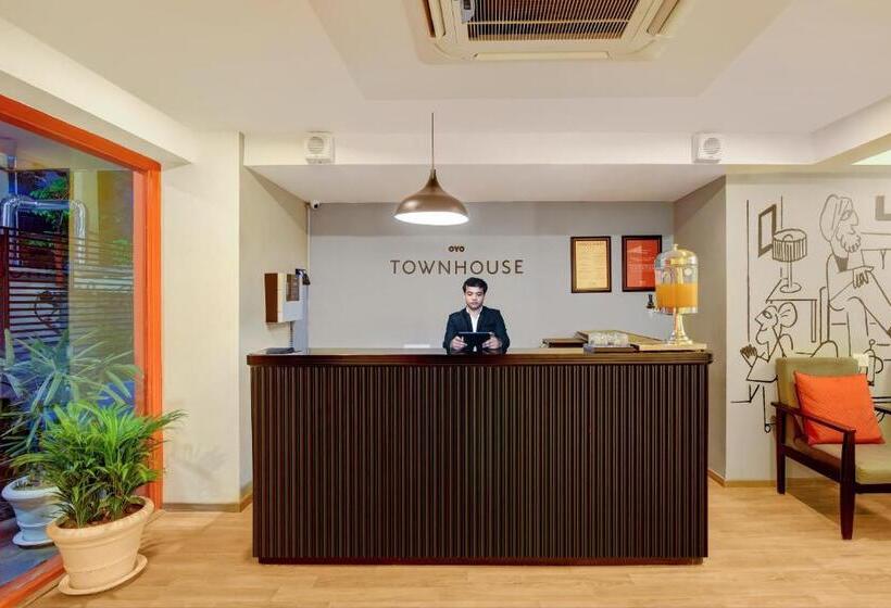 호텔 Townhouse 1293 Infinity Stays