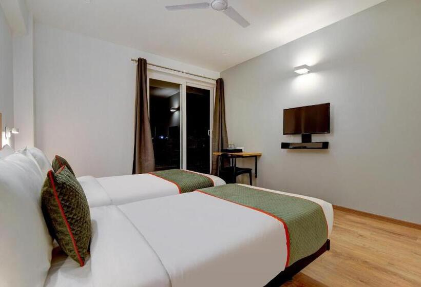 호텔 Townhouse 1293 Infinity Stays