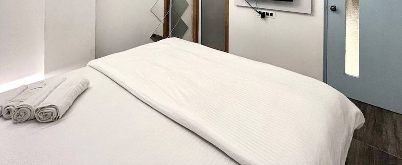 فندق Privystays St. Ricky S Apartment