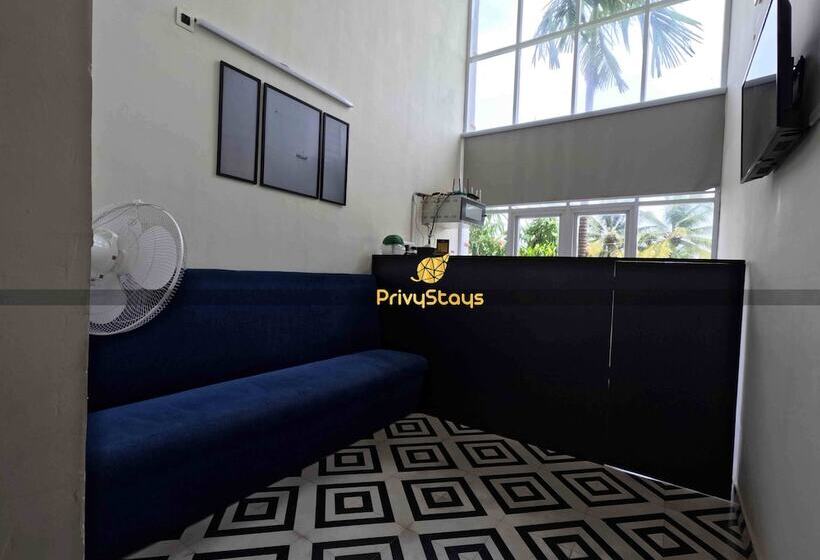 בית מלון כפרי Privystays St. Ricky S Apartment