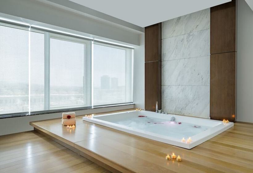 هتل Riviera Rayhaan By Rotana Doha