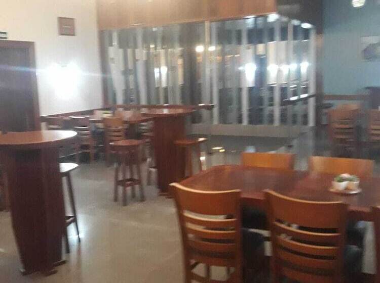 فندق ريفى Auberge Valaisanne