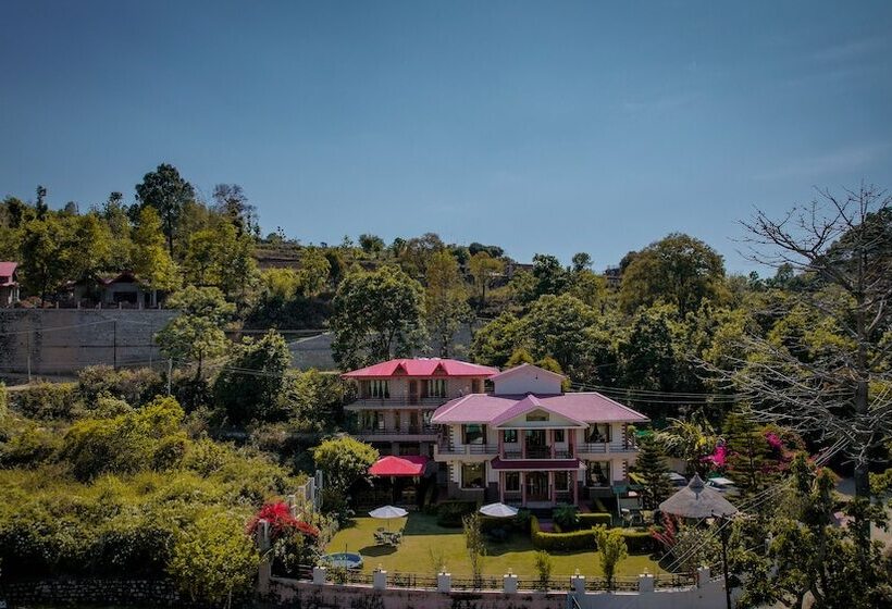 בית מלון כפרי Sangita Resorts Naukuchiatal