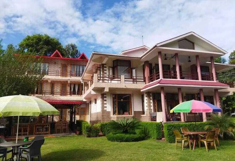 בית מלון כפרי Sangita Resorts Naukuchiatal