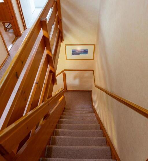 בית מלון כפרי Scandinavian Village Ltd