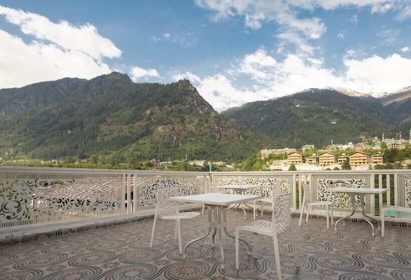 هتل Snow White Regency, Manali