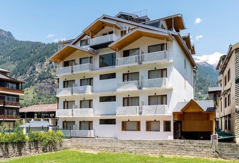 هتل Snow White Regency, Manali