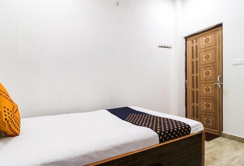 בית מלון כפרי Spot On Anand P. Guest House