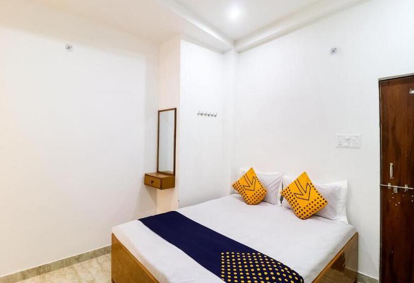 בית מלון כפרי Spot On Anand P. Guest House