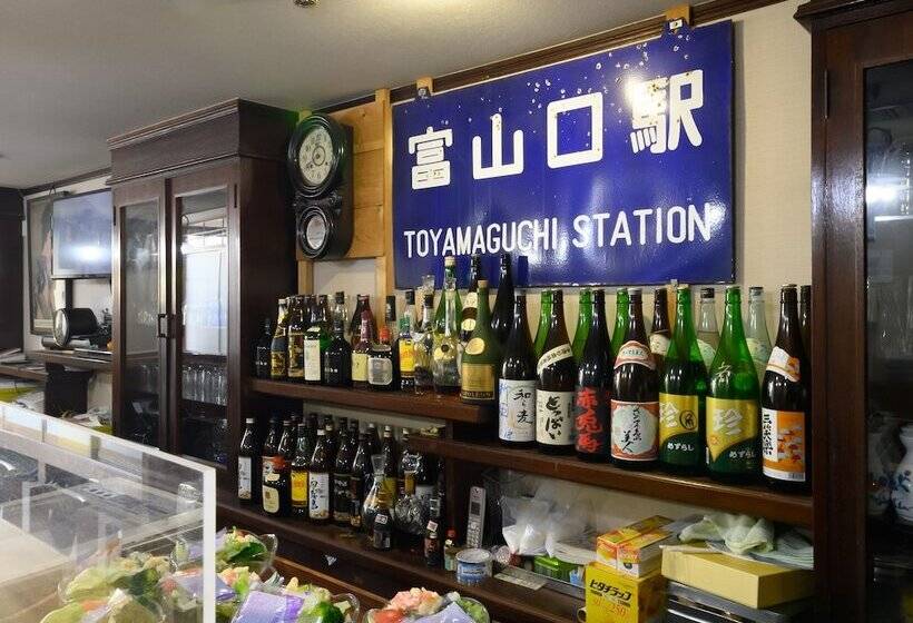 בית מלון כפרי Tabist Business Toyama Urban