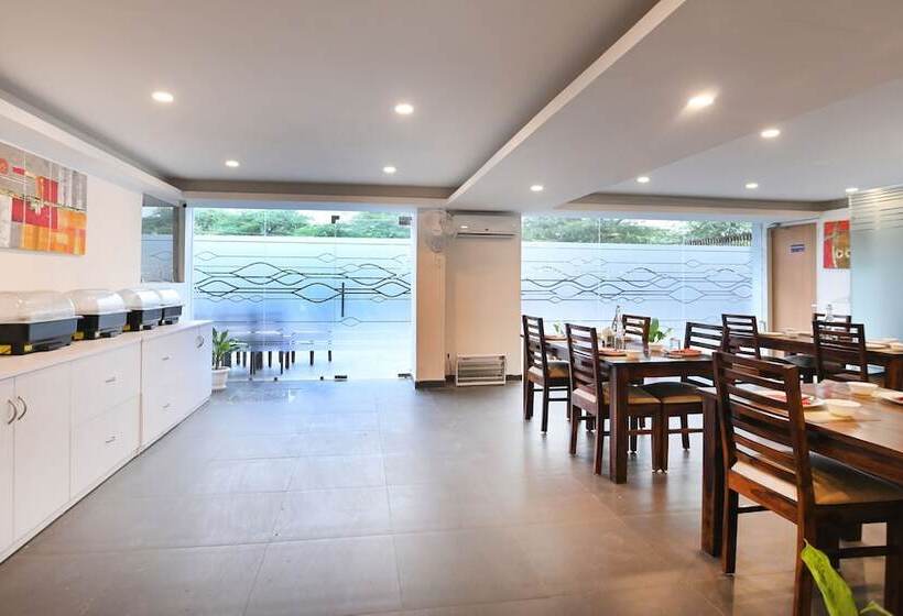 ホテル The Altruist Business Stays, Dlf Phase 3