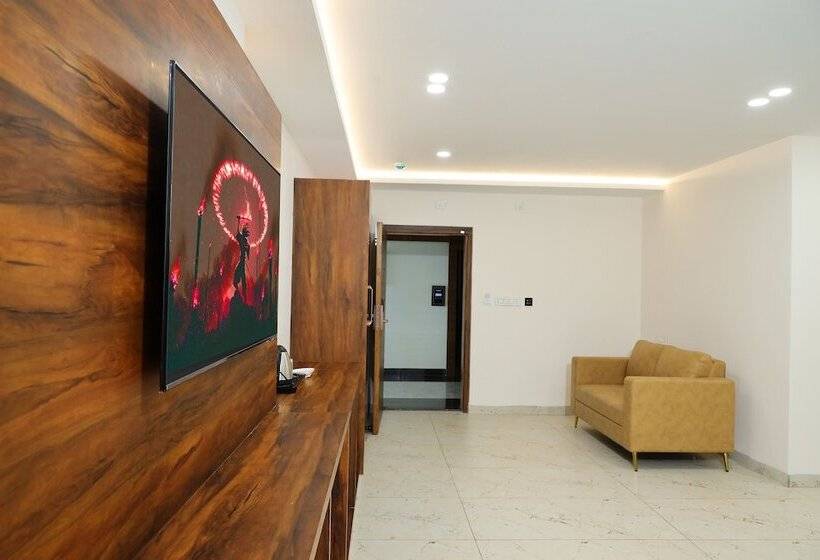 Отель The Godavari Gokarna